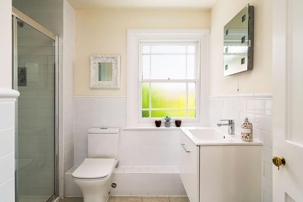 Ensuite