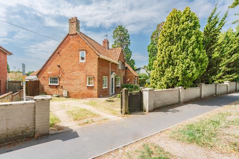 124 Drayton Road, Norwich, NR3 2DL