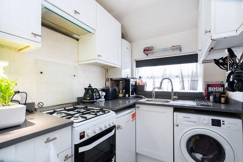 1 bedroom maisonette for sale, Leggatts Way, Watford WD24