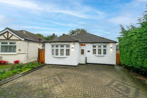 27 Abbots Rise, Kings Langley, WD4 8AR