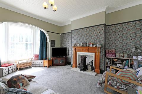 4 bedroom detached house for sale, Green Lane, Lofthouse, Wakefield, West Yorkshire, WF3