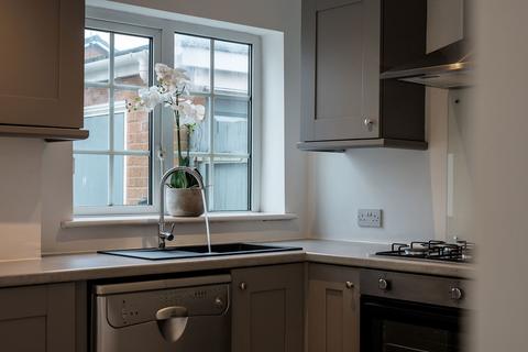7 Ash Road, Elswick, Preston, PR4 3YE