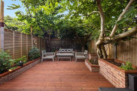 126 Antill Road, London, E3 5BN