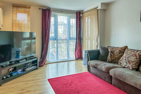 2 bedroom flat for sale, Dunthorne Way, Milton Keynes MK8