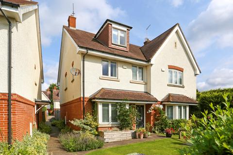 4 bedroom semi-detached house for sale, Shortheath Road, Farnham, Surrey, GU9