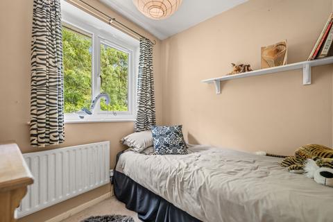 5 Crofters Court, Holmes Chapel, Crewe, CW4 7EX