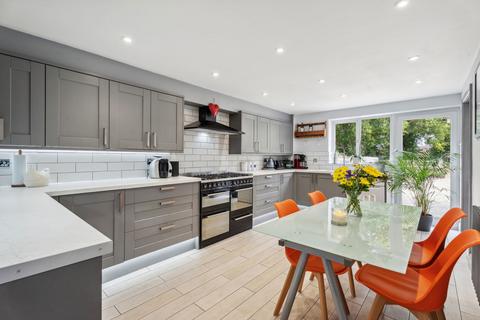 undefined, Calvert Road, Buckingham MK18