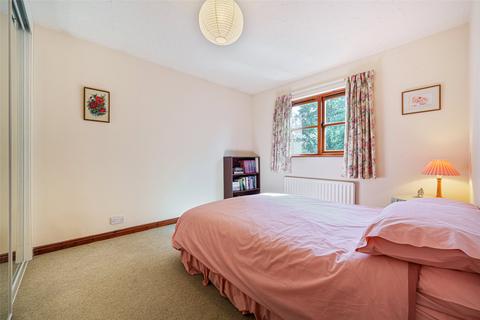 45 Bishops Drive, Wokingham, RG40 1WA
