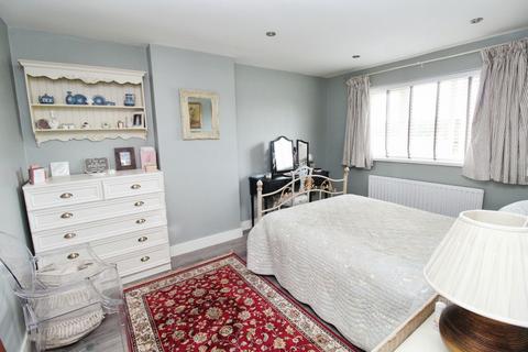 10 Birkdene, Stocksfield, NE43 7EN