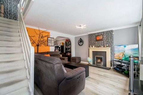 11 Cherrywood Close, Leyland, PR25 1RB
