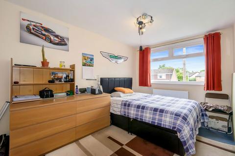 11 Cherrywood Close, Leyland, PR25 1RB