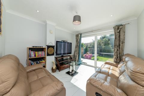 5 bedroom semi-detached house to rent, Southcote Farm Lane, Reading, Berkshire