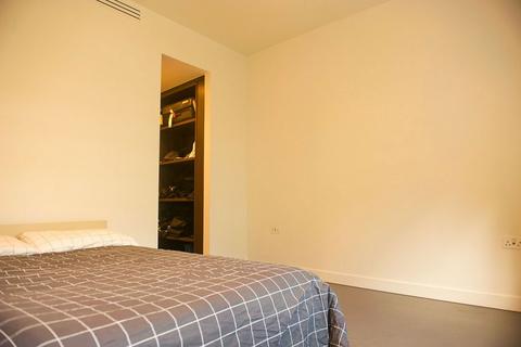 Apartment 307, 3 Television Centre, 101 Wood Lane, London, W12 7FS