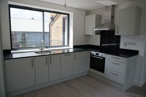 2 bedroom flat for sale, Spencer Road, London W3