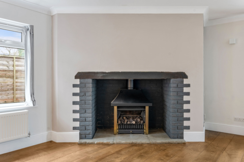 2a River Way, Epsom, KT19 0HH