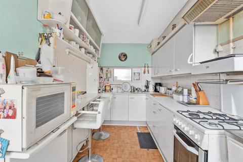 99 Kingston Road, Epsom, KT17 2HA