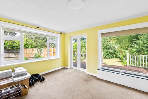 3 bedroom detached house for sale, Parry Close, Ewell KT17