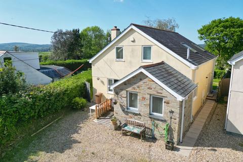 3 bedroom detached house for sale, Station Road, Yelverton PL20