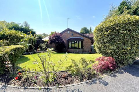 3 bedroom detached bungalow for sale, Hill Rise, Romiley