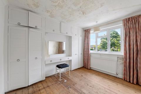 64 Riverview Road, Epsom, KT19 0LB
