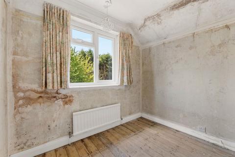 64 Riverview Road, Epsom, KT19 0LB