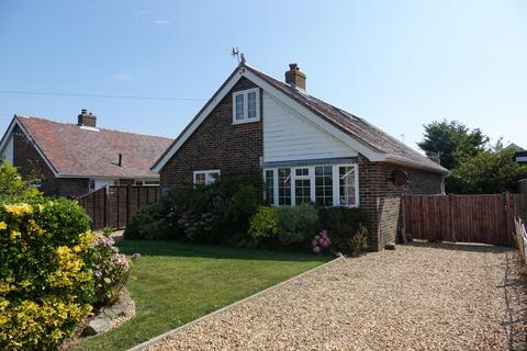 4 bedroom detached house for sale, Tythe Barn Road, Selsey