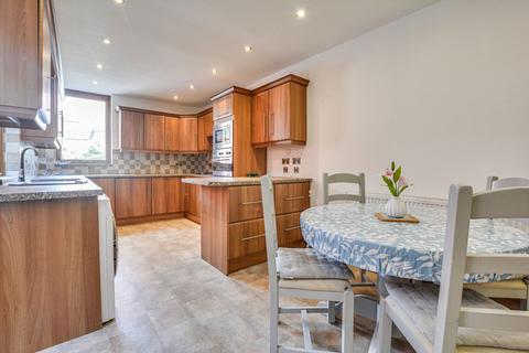 24 Brantfell Road, Blackburn, BB1 8DN