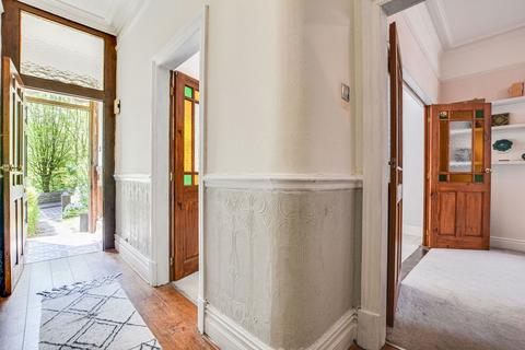 24 Brantfell Road, Blackburn, BB1 8DN