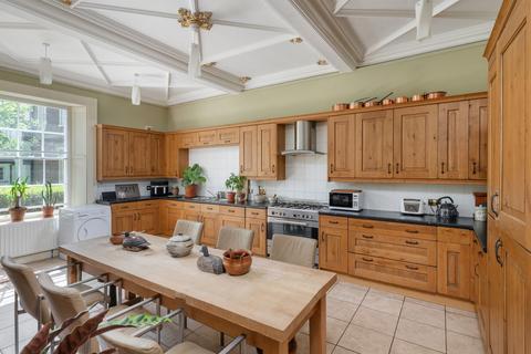 5 bedroom terraced house for sale, Chapel Brow, Carlisle CA1