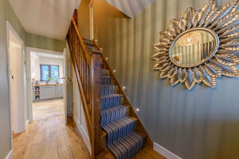 10 Beech Road, Stourbridge, DY8 2AR