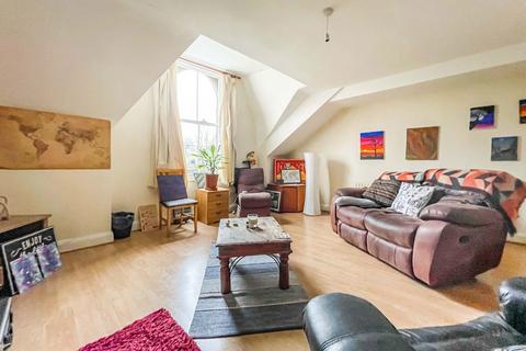 Flat 3, Red Gables Chatsworth Square, Carlisle, CA1 1HE