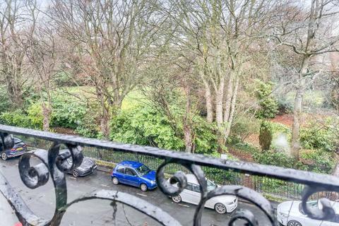 Flat 3, Red Gables Chatsworth Square, Carlisle, CA1 1HE