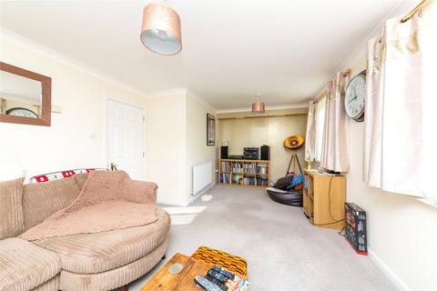 2 bedroom flat to rent, St. Vincents Court, The Strand, Brighton, BN2