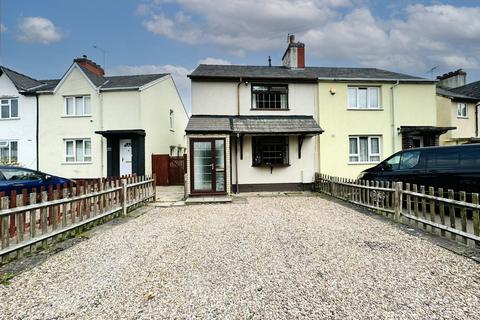 2 bedroom semi-detached house for sale, Cranmer Avenue, Willenhall