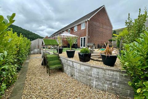 6 Cwm Cerdin, Evanstown, Porth, CF39 8GT