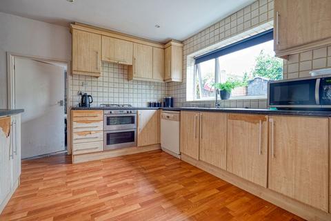 5 bedroom detached house for sale, Maple Drive, Nottingham NG16