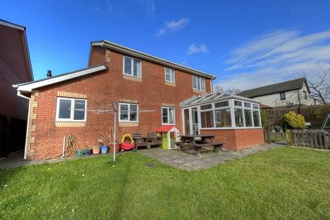 4 bedroom detached house for sale, Maes Derwen, Llanelli SA14