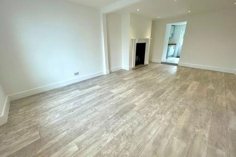 3 Carpalla Terrace, Foxhole, St Austell, PL26 7TZ