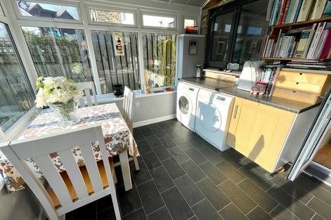 5 Castings Drive, Charlestown, St Austell, PL25 3FF