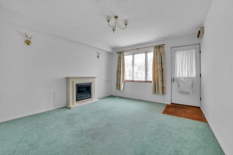 1 bedroom retirement property for sale, Berryscroft Road, Staines-upon-Thames, TW18