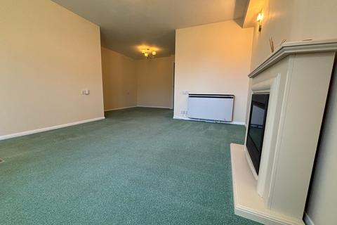 1 bedroom retirement property for sale, Berryscroft Road, Staines-upon-Thames, TW18