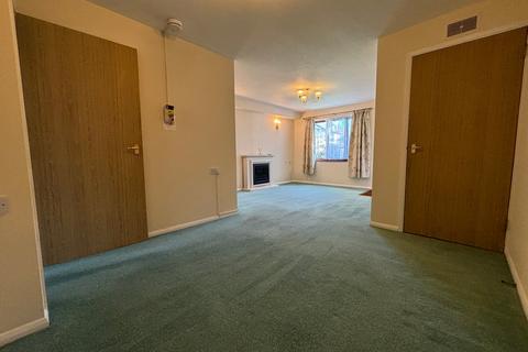 1 bedroom retirement property for sale, Berryscroft Road, Staines-upon-Thames, TW18