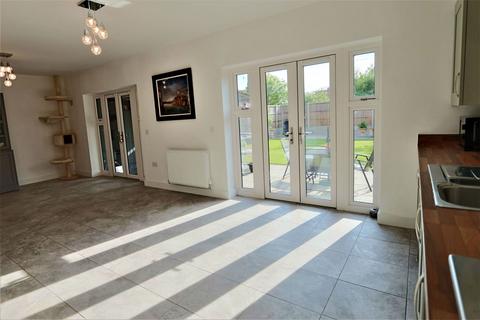 8 Lambert Place, Saxilby, Lincoln, LN1 4AP