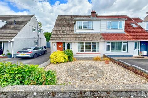 3 bedroom semi-detached house for sale, Cleviston Park, Llanelli SA14