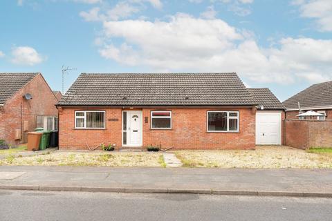 3 bedroom detached bungalow for sale, Hillcrest Avenue, Dereham