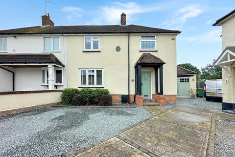 11 Vincent Avenue, Horndon On The Hill, Stanford-le-hope, SS17 8LW