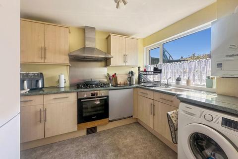 49 Wills Hill, Stanford-le-hope, SS17 7AY