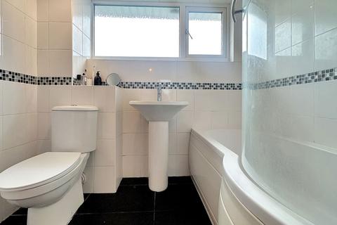 9 Deben, East Tilbury, Tilbury, RM18 8RG