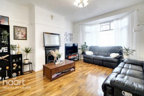 3 bedroom terraced house for sale, Fairfax Drive, Westcliff-On-Sea