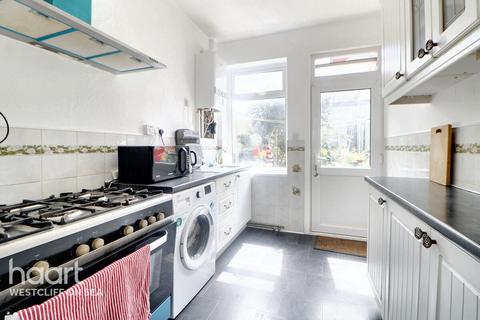 3 bedroom terraced house for sale, Fairfax Drive, Westcliff-On-Sea